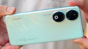 आज ही घर लाए 200MP का शानदार कैमरा क्वालिटी और 256GB स्टोरेज वाला Honor का यह बेजोड़ 5G फोन, देखे कीमत!